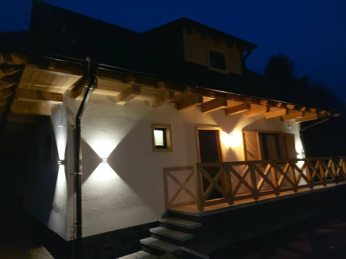 Chalupy Tri Grose Vlasky Bešeňová Kültér fotó